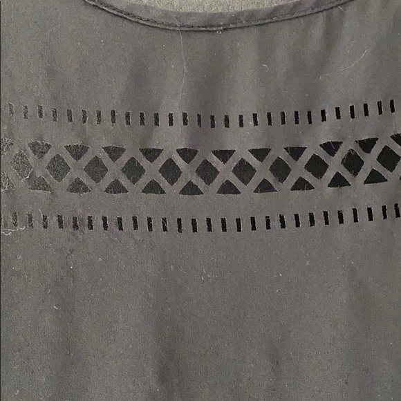 Top - Picture 2 of 2